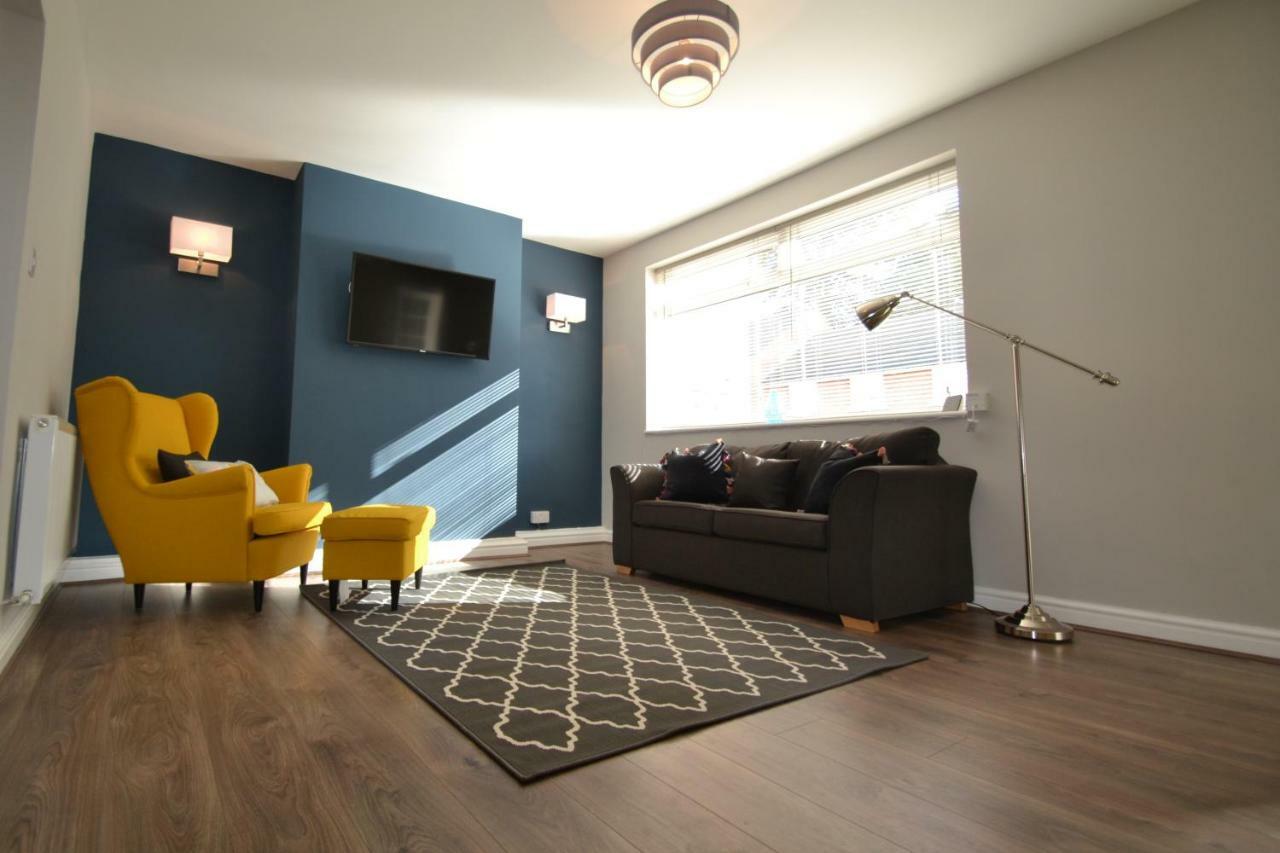 Charming 1 Bed Riverside Apartment Chester Exterior foto